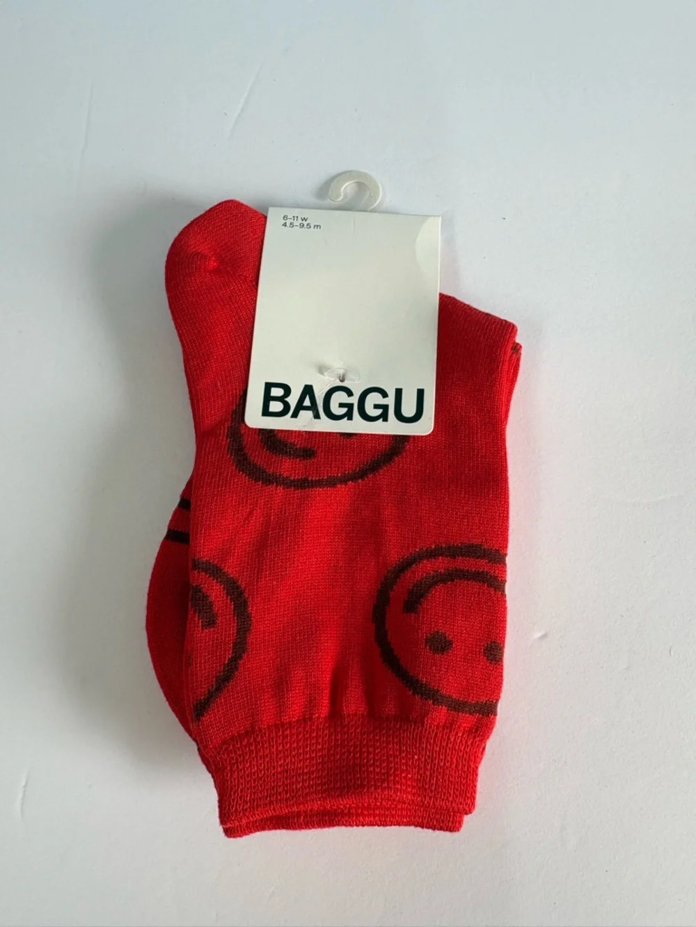 NWT BAGGU Happy Crew Sock